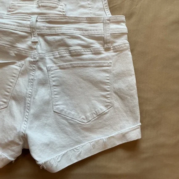 Pink Lily Womens White Jean Shorts Overalls Raw Hem Rolled Cuff‎ Size Medium - Picture 7 of 11